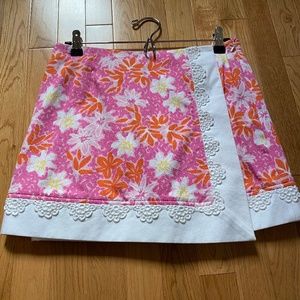 Lilly Pulitzer short